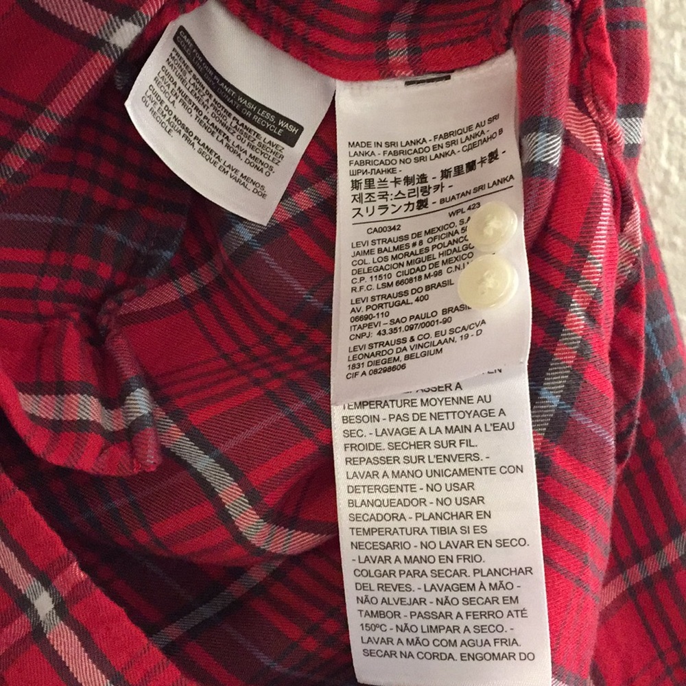 LEVIS red patterned shirt - Picture 5 of 5